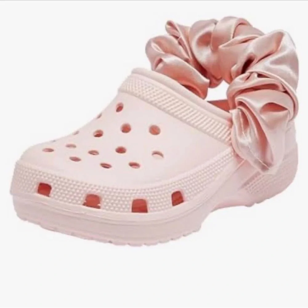 Hazel James Pink Croc Shoes with Satin Scrunchies NWT